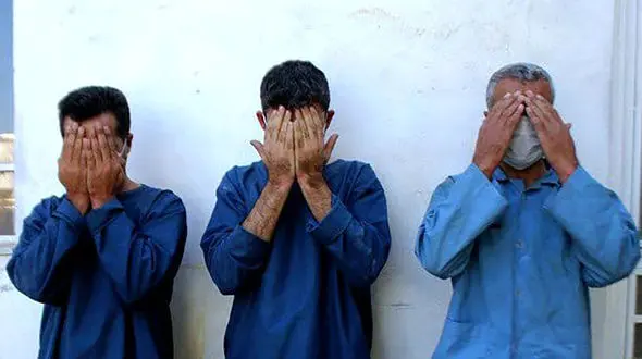 دستگیری باز شکاری معروف در مشهد / با شلیک پلیس کاخ آرزوهایش فروریخت