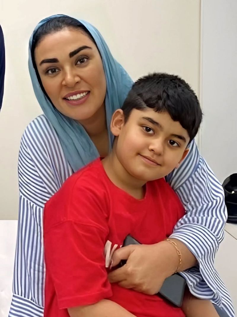 زیبا بروفه و پسرش 1