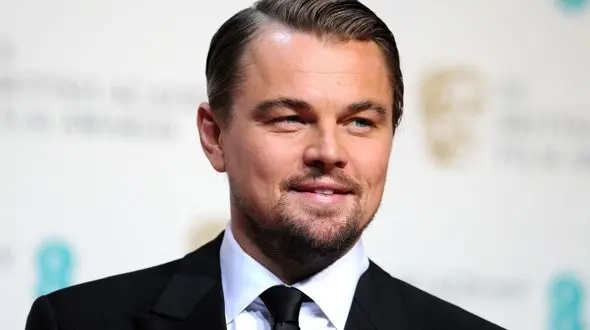 پول پرداخت کنید و با سوپراستار مشهور سینما شام بخورید! +عکس 