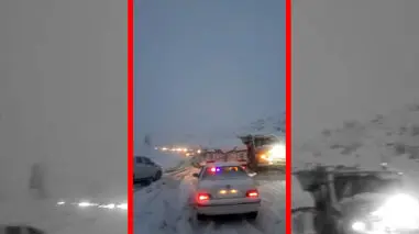 فیلم مسدود شدن محور جیرفت به ساردوئیه بر اثر برف