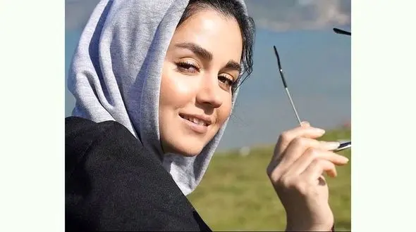 این بازیگر زن ایرانی نماز اول وقت می‌خواند + عکس