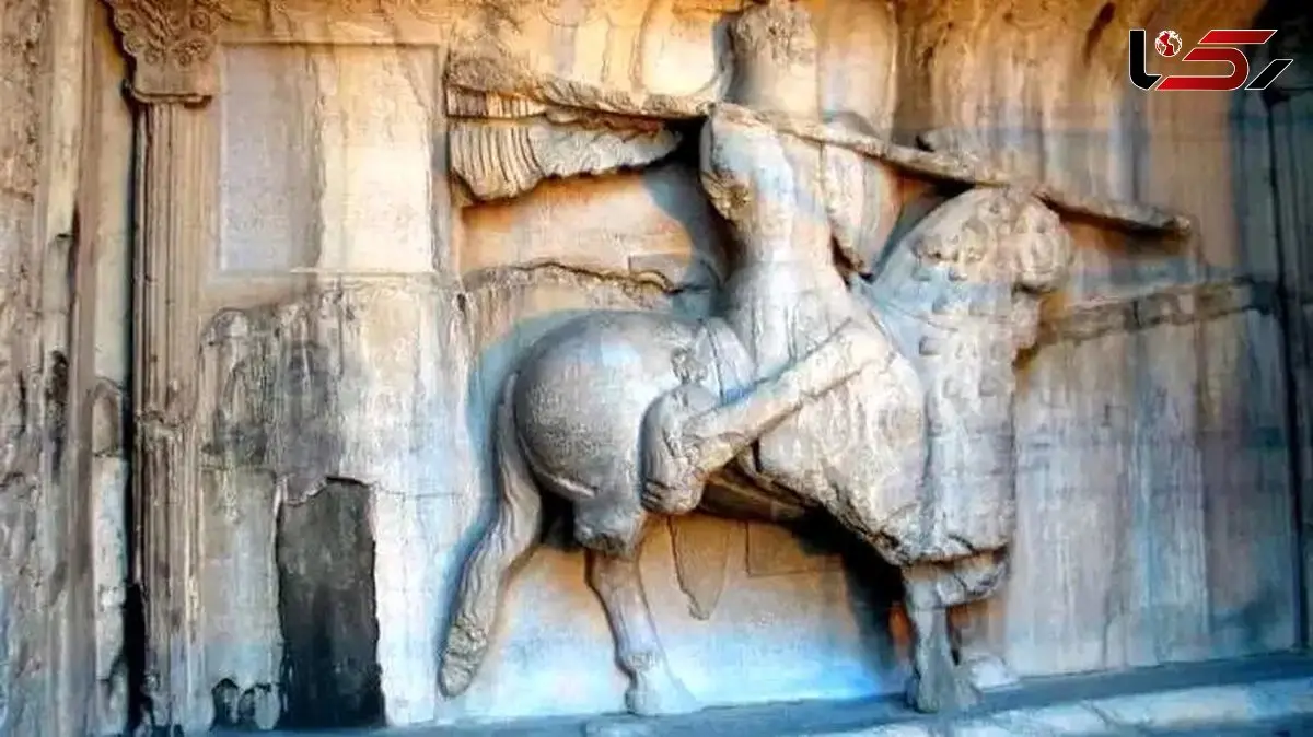 واکنش ناصرالدینشاه به طاق حجاری شده بستان: کدام پدر سوختهای ران اسب را شکسته؟!