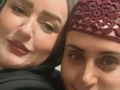 فیلم / رقص غافلگیرانه 2 خانم بازیگر ایرانی جلوی چشم مردم / الناز شاکردوست و نعیمه نظام  دوست اکران عمومی فیلم کج پیله را ترکاندند ...نیما شعبان نژاد هم ...