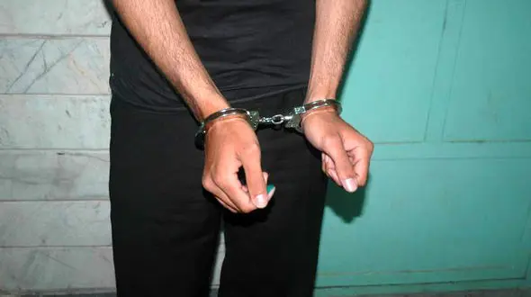 کلاهبردار میلیاردی از یک صندوق قرض الحسنه  در اصفهان دستگیر شد