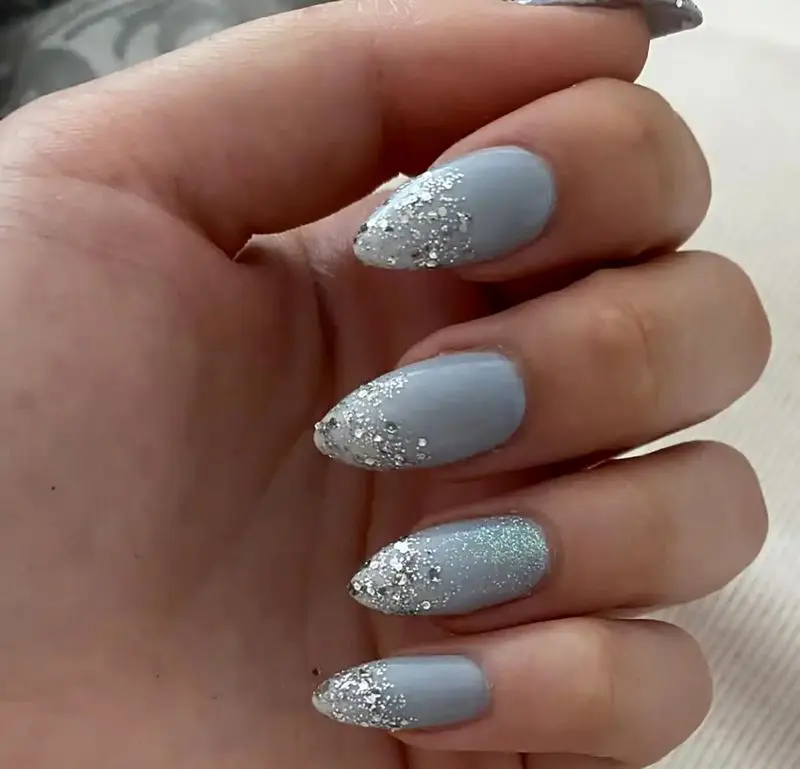 طرح ناخن آبی یخی