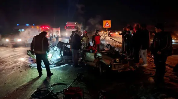 وزیر بهداشت: سال قبل 20000 نفر مرگ و میر جاده ای داشتیم + فیلم