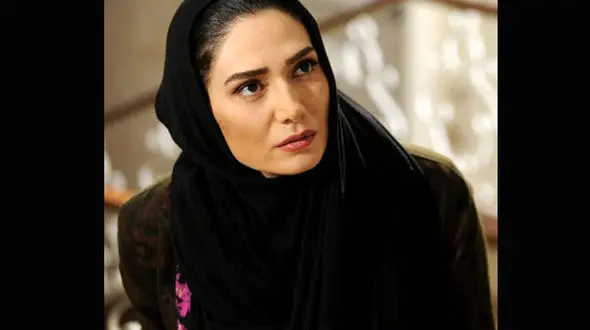 مینا وحید بانوی عمارت شد 