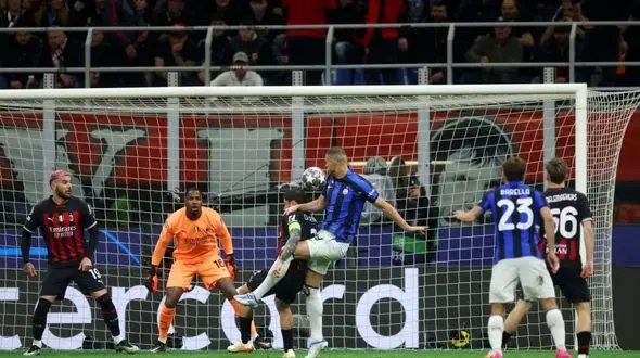 اینتر یا میلان؟ امشب نخستین فینالیست لیگ قهرمانان مشخص می شود + روزنامه های ایتالیا