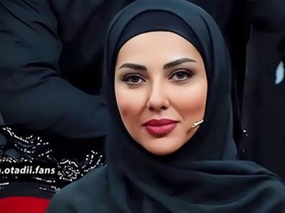 تیپ خیلییی متفاوت و باکلاس لیلا اوتادی! انگار از فیلمای انگلیسی یه کاراکتر بیرون اومده!