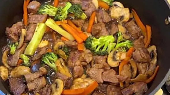 بیف تریاکی رژیمی چطور درست میشه؟ / فیلم