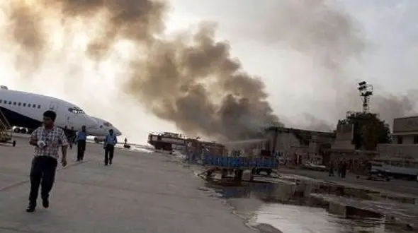 بیش از 75 کشته و زخمی در دو انفجار فرودگاه کابل + فیلم و عکس