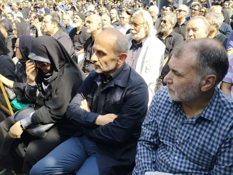اکبر عبدی