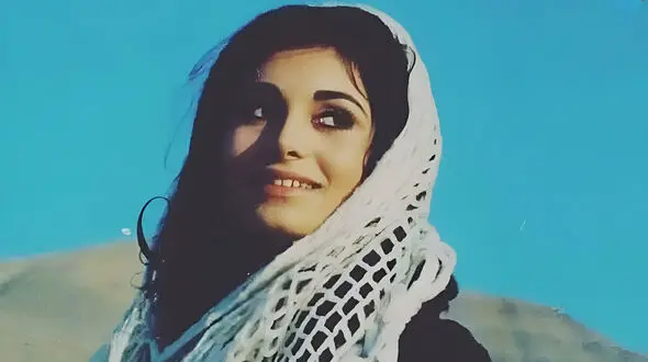  عکس| سفر زمان؛ «سعید راد، ناصر ملک مطیعی، سپیده و بیک» در پشت صحنه فیلم تپه 303؛ سال 56