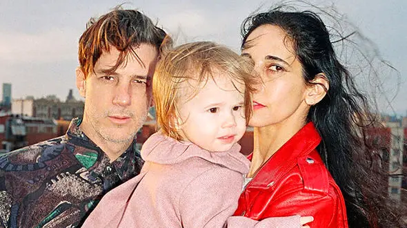 تهیه آلبوم موسیقی این نوزاد قبل از تولدش + عکس