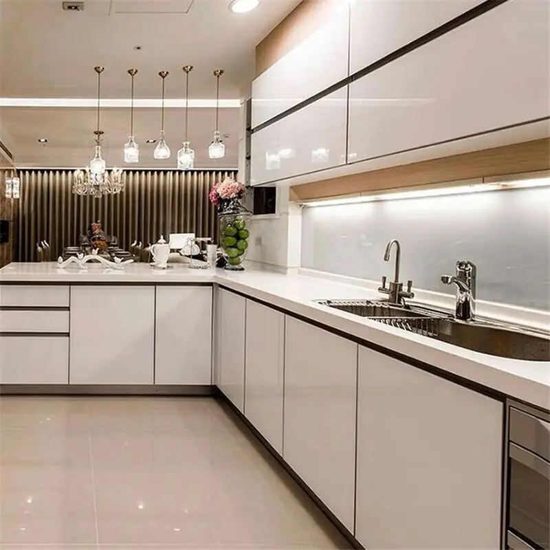 کابینت پلی‌گلاس