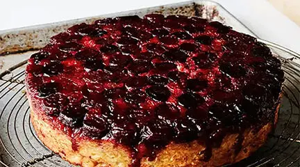 طرز تهیه کیک آلبالویی / فیلم
