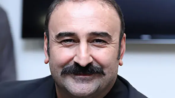 
مهران احمدی: دستمزد میلیاردی من از ملی‌پوشان هم بیشتر است!
