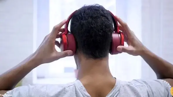با این هدفون ویژه، وزوز گوش را برای همیشه فراموش کنید