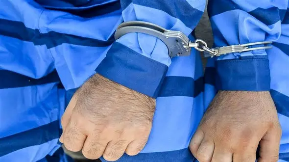 اخاذی کثیف 7 هزار دلاری در غرب تهران / 5 زن و مرد بازداشت شدند