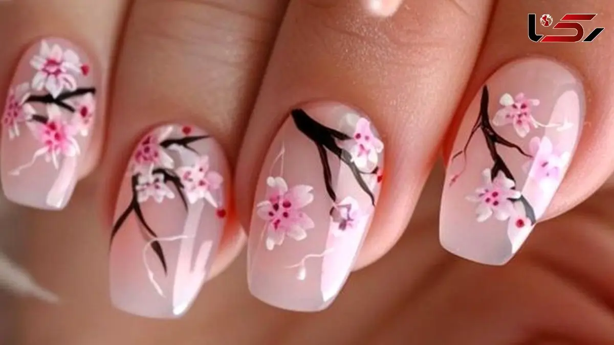 جدیدترین مدل های دیزاین ناخن گلدار بهاری برای نوروز امسال