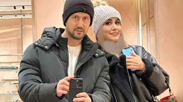 جدید ترین عکس مادام مسیویی شاهرخ استخری و همسر 35 ساله اش در بلژیک/ همیشه شاد باشین