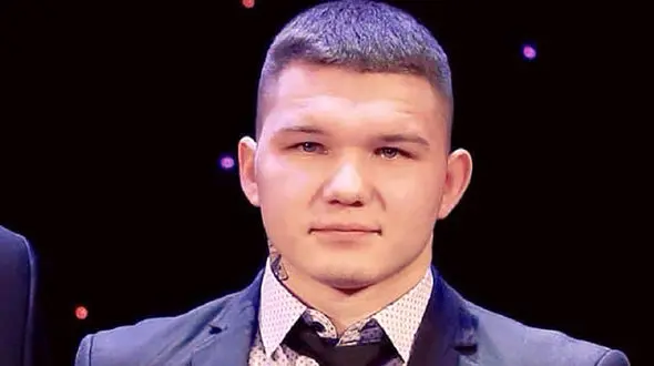 مبارزه مرگبار بوکسور با خرس در روسیه !