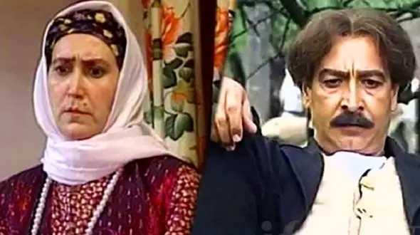 نوه های پسری  ارباب و خانوم بزرگ سریال پس از باران در حیاط دلباز و باصفای خونشون +عکس/ چه ژنی دارن ماشاءالله!