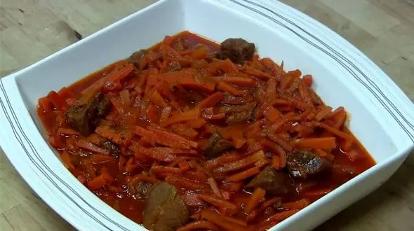 طرز تهیه خورشت هویج با گوشت گوسفند