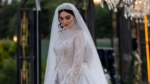 مریم مومن، تازه عروس سینمای ایران: مامان بابام اومدن بهم گفتن از هم جدا شدیم/ دستمو جلو دهنم گرفتم صدام در نیاد از درد وقتی موهای منو دور دستش پیچید / گفت میخواین بکشمش شما راحت شین