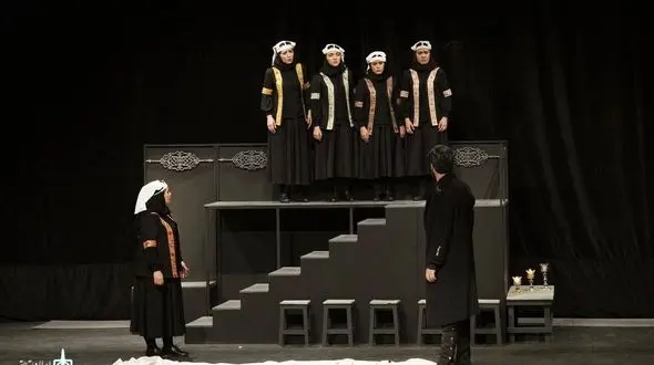 اهالی هنر و تئاتر بخوانند!