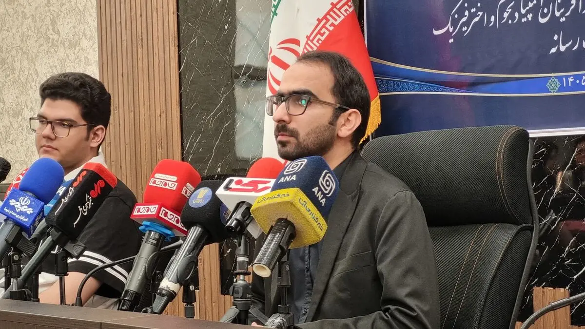 ۵ طلای جهانی در میانه بمباران؛ نخبگان ایران چگونه قهرمان شدند؟/ رئیس باشگاه دانش‌پژوهان جوان: جنگ، کلاس‌های حضوری و دسترسی به منابع علمی را مختل کرد