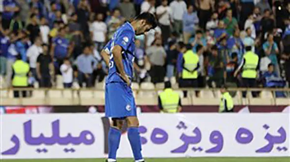 استقلال لشکر بی دفاع!