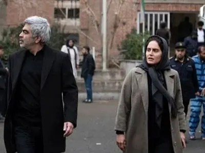 عکس دو نفره دهه شصتی سروش صحت و الناز شاکردوست در پشت صحنه فیلم جنجالی بی بدن/ فیگور واقعی پدر و مادر ایرانی