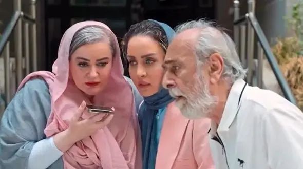 فیلم درددل نعیمه نظام دوست با چت جی پی تی: من چندتا خواستگار دارم ؟! /  یکیش قد بلنده چند وقته کمر درد شدید داره تهران هم نیست/ وای بازم شکست عشقی ...