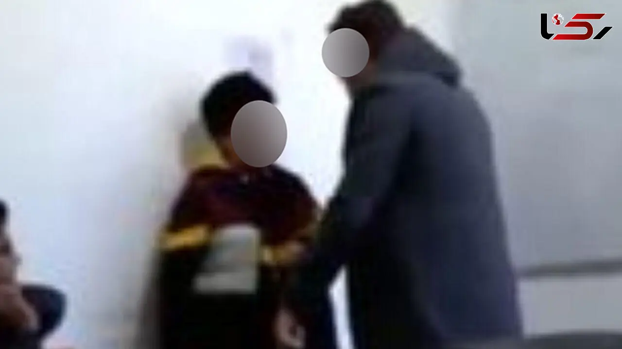 ضرب و شتم دانش آموز توسط معلم رودباری