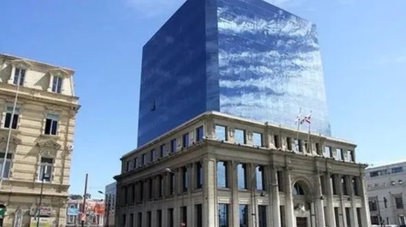 طراحی ساختمانی لاکچری برای شادابی انسان+ عکس