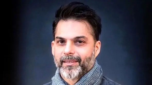 عکس جذاب پیمان معادی در تولد 55 سالگی‌اش