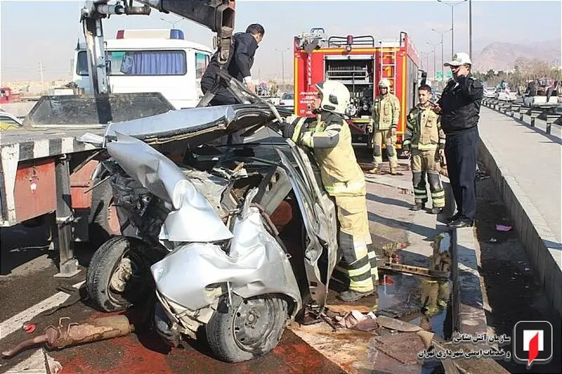 تصادف در بزرگراه آزادگان دو مجروح برجای گذاشت 
