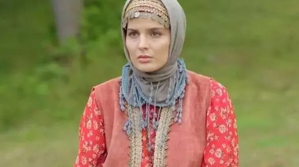 یادی کنیم از مرگ خودخواسته غزاله اکرمی، بازیگر سریال سوجان که خداروشکر بخیر گذشت/  تو این سینما با دختر دیگه ای این کار رو نکنید