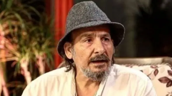 فیلم/ محمدرضا عموی مرحوم رضا داوودنژاد: خیلی ها فکر می‌کنن من همیشه نشئه‌ام! طرف میاد میگه بریم سر بساط همه چی آماده اس!