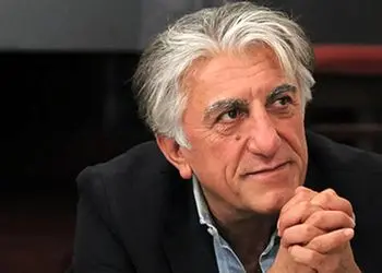 فیلم / ۳ میلیون دلار  هدیه جهانی به دریاچه ارومیه گم شد / کیانیان بازیگر : من تحویل عیسی کلانتری وزیر محیط زیست دادم کاش خودم نظارت می کرد مشخص نیست چه شد ؟!