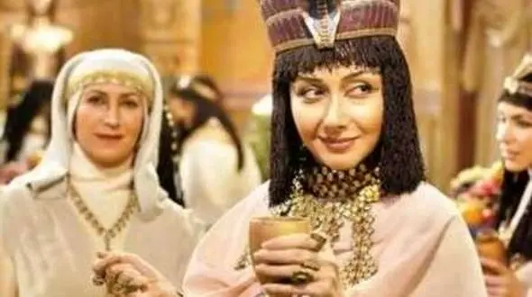  استفاده از کلاه گیس در سریال «یوسف» و فیلم «بازمانده» مجاز بود، در فیلم «کاناپه» نه؟