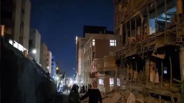 رئیس سازمان نظام پزشکی: دشمن در بیمارستان گاندی بانک جنین را هدف قرار داد + فیلم