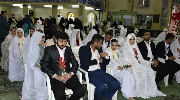  مراسم ازدواج ۱۱۰ زوج معلول در برج میلاد برگزار شد 