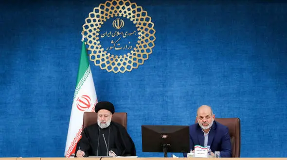 ان‌شاءالله شاهد انتخابات میان دوره‌ای با شکوه باشیم/ دشمن به دنبال ایجاد ناامنی و موج سواری است