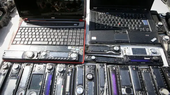 دستگیری سارق حرفه ای با 51 اعتراف در تهرانپارس + عکس