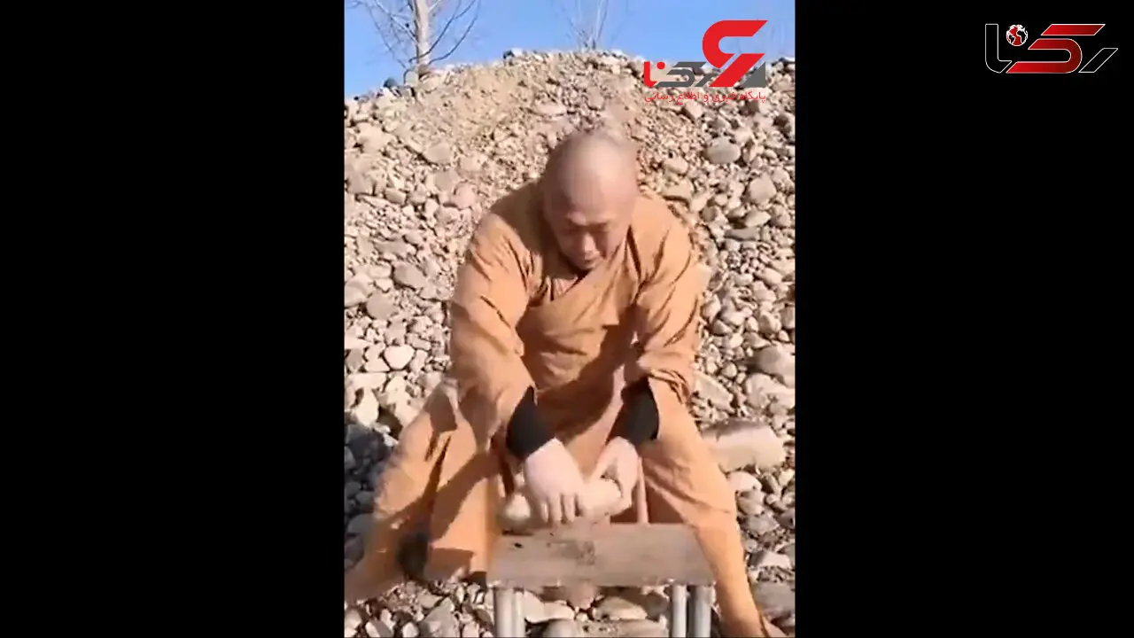 فیلم جالب از مرد سنگ شکن / ببینید شوکه می شوید