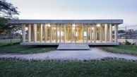 معماری عجیب سفارتخانه ای در سوئیس/نمای بیرونی مدرن و طراحی داخلی کلبه ای شکل+تصاویر
