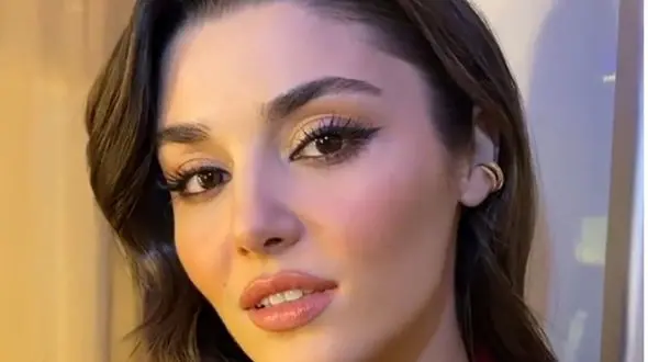 زیبایی باورنکردنی خانم بازیگر معروف ترکیه بدون آرایش / خودتان مقایسه کنید  !