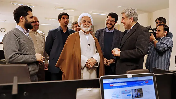 
رسانه‌ها می توانند برخی کجی‌ها را دنبال و آنها را اصلاح کنند / صرفاً با برخورد قضایی و انتظامی نمی‌توان جلوی فساد را گرفت
